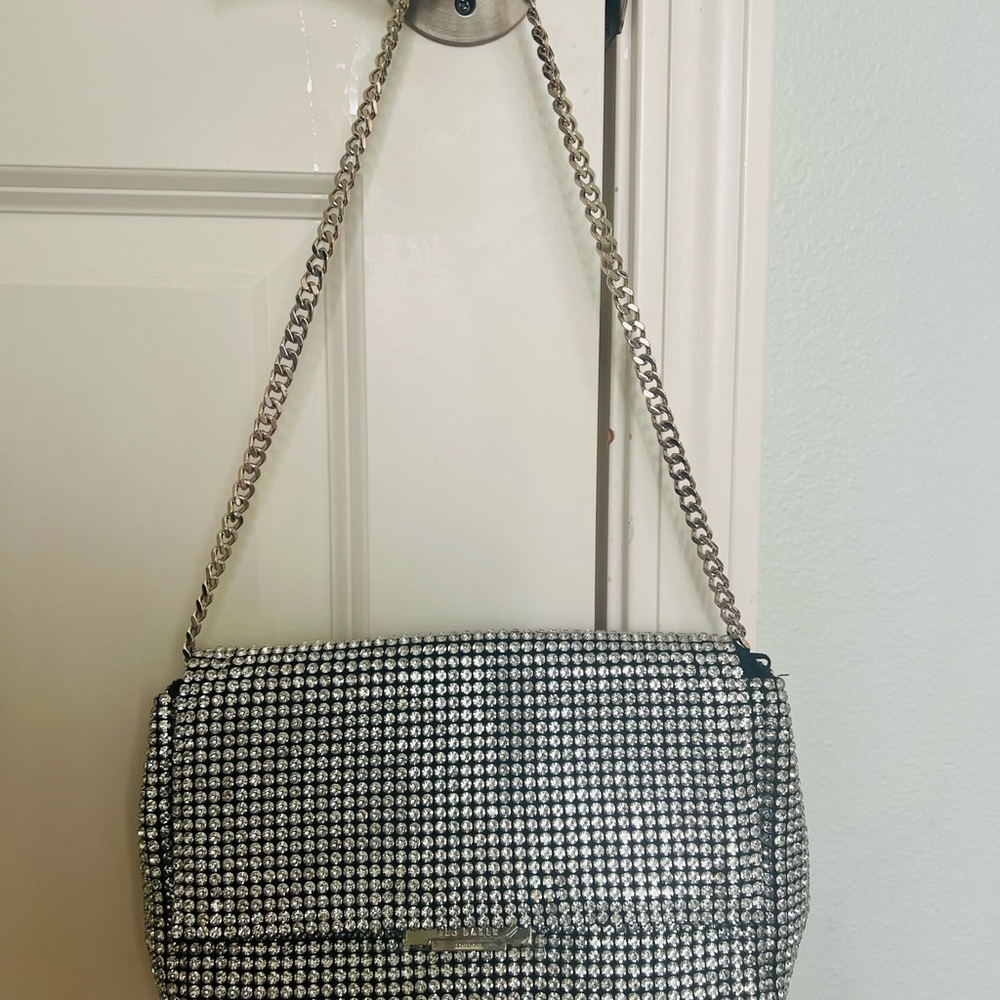 Elegant Silver Chain Shoulder Bag